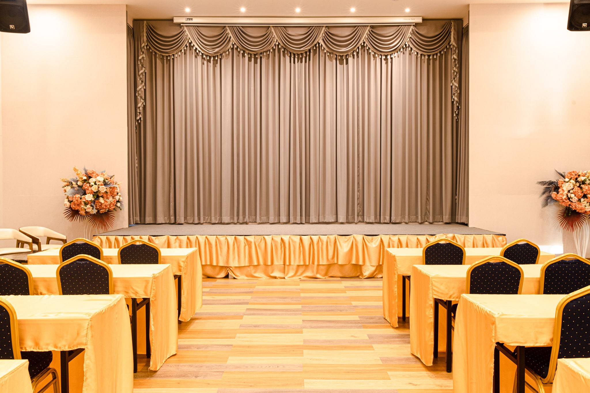 Meeting & Events