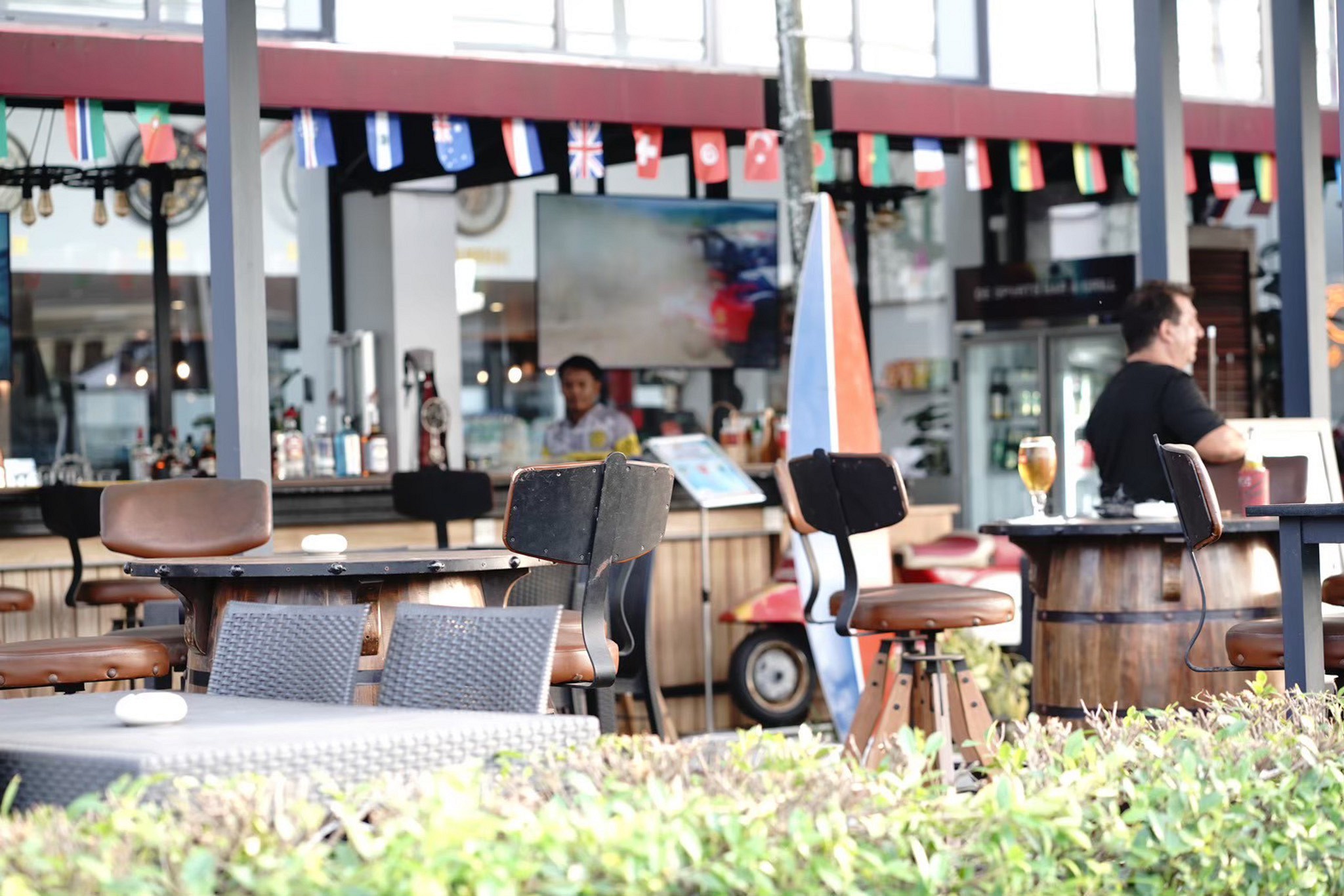 Tourde Cafe & Bar